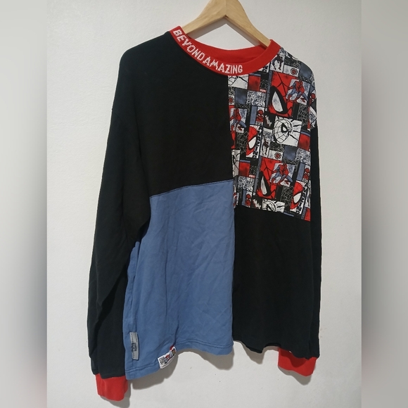 Spider-Man 60th Anniversary Long Sleeve T-Shirt Size: XL by Ashley Eckstein - Picture 6 of 9